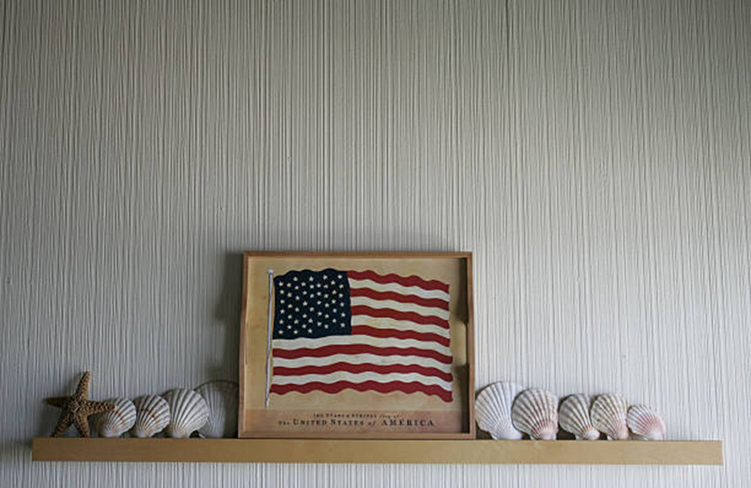 Patriotic Home Decor for Small Spaces That Still Feels Festive