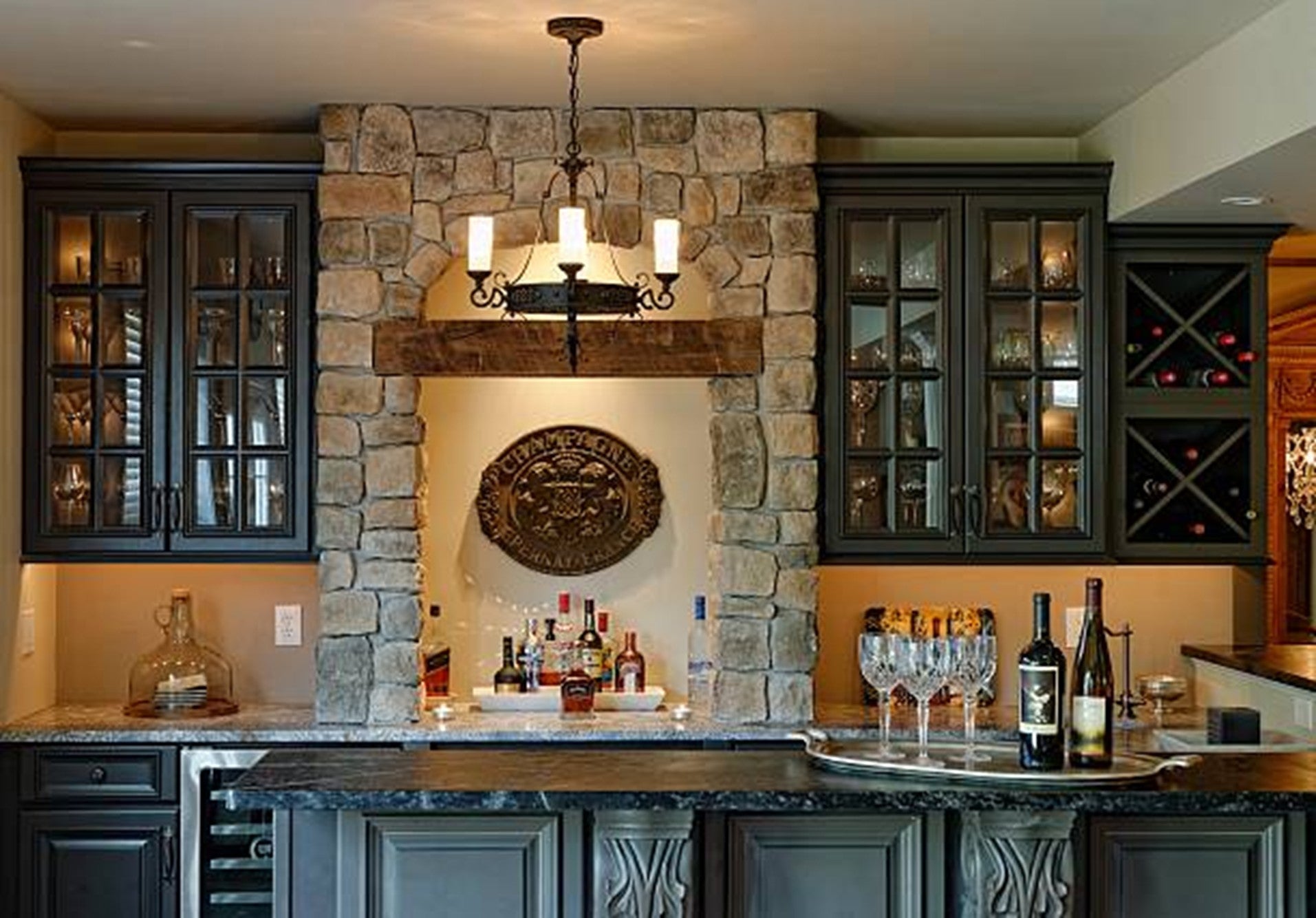 Rustic Bar Decor Ideas for a Real Home Bar Feel