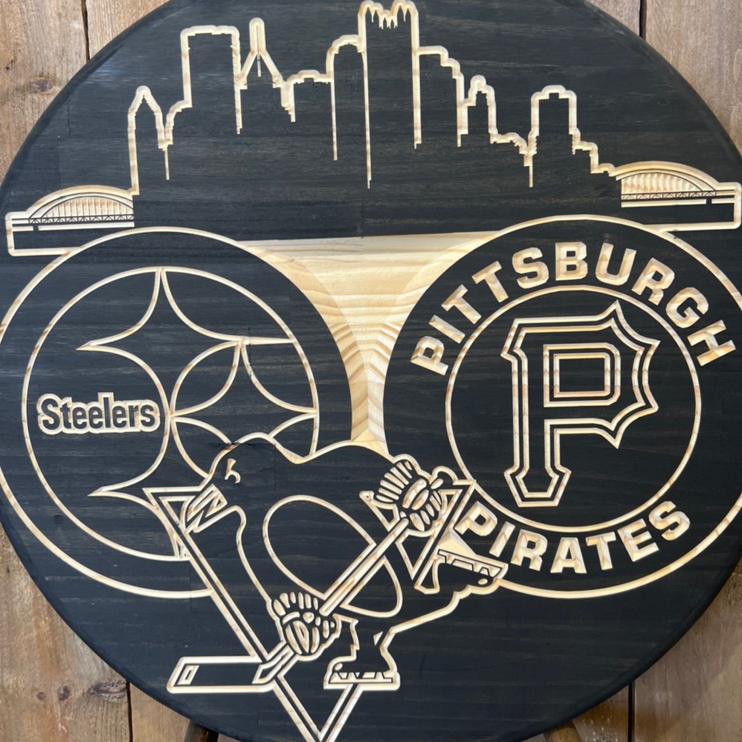 Pittsburgh Multi 24"